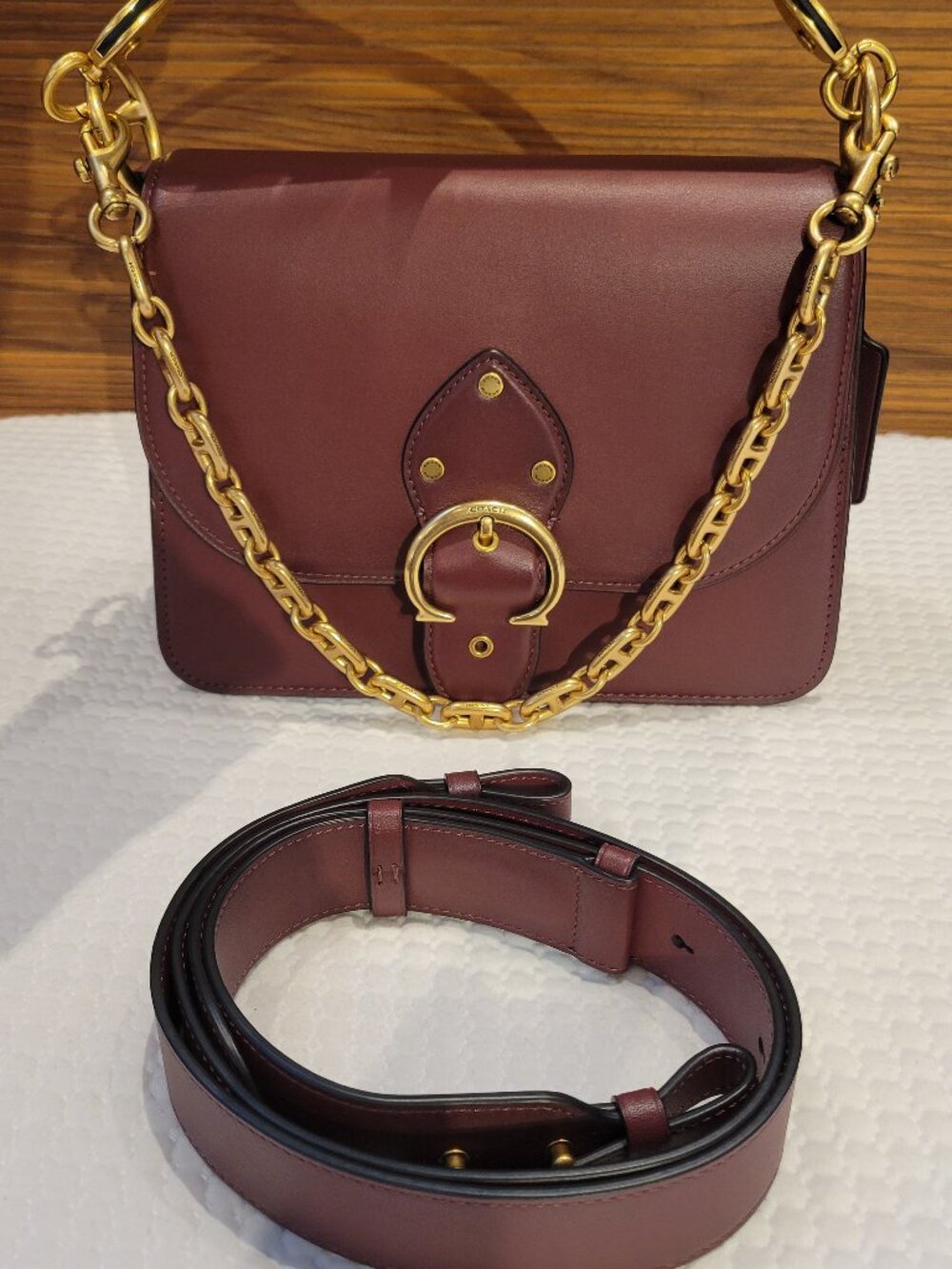 Coach Beat Shoulder Bag - Picture 11 of 16